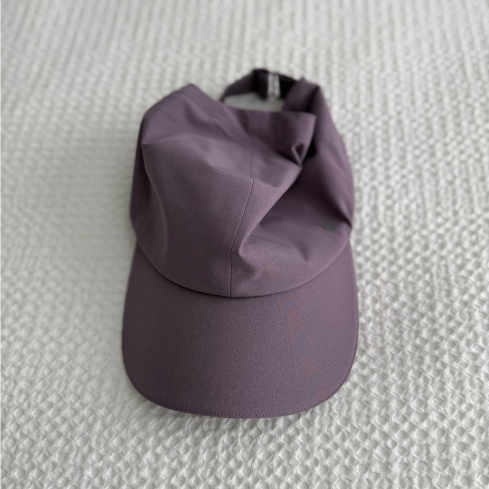 NWOT Lululemon Women's Fast and Free Ponytail Running Hat